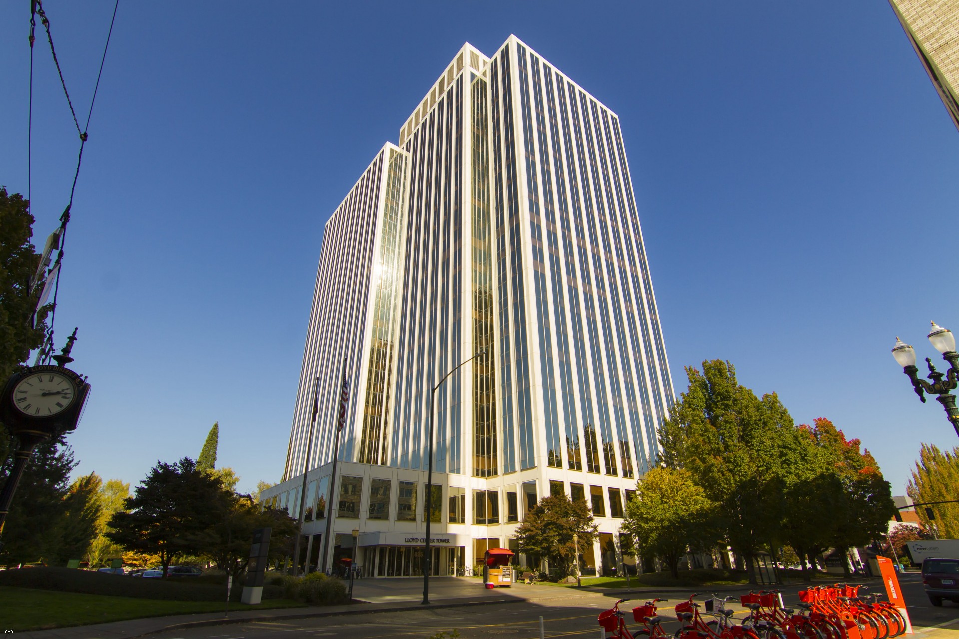 Lloyd Center Tower American Assets Trust