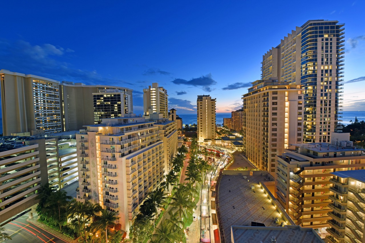 Waikiki Beach Walk